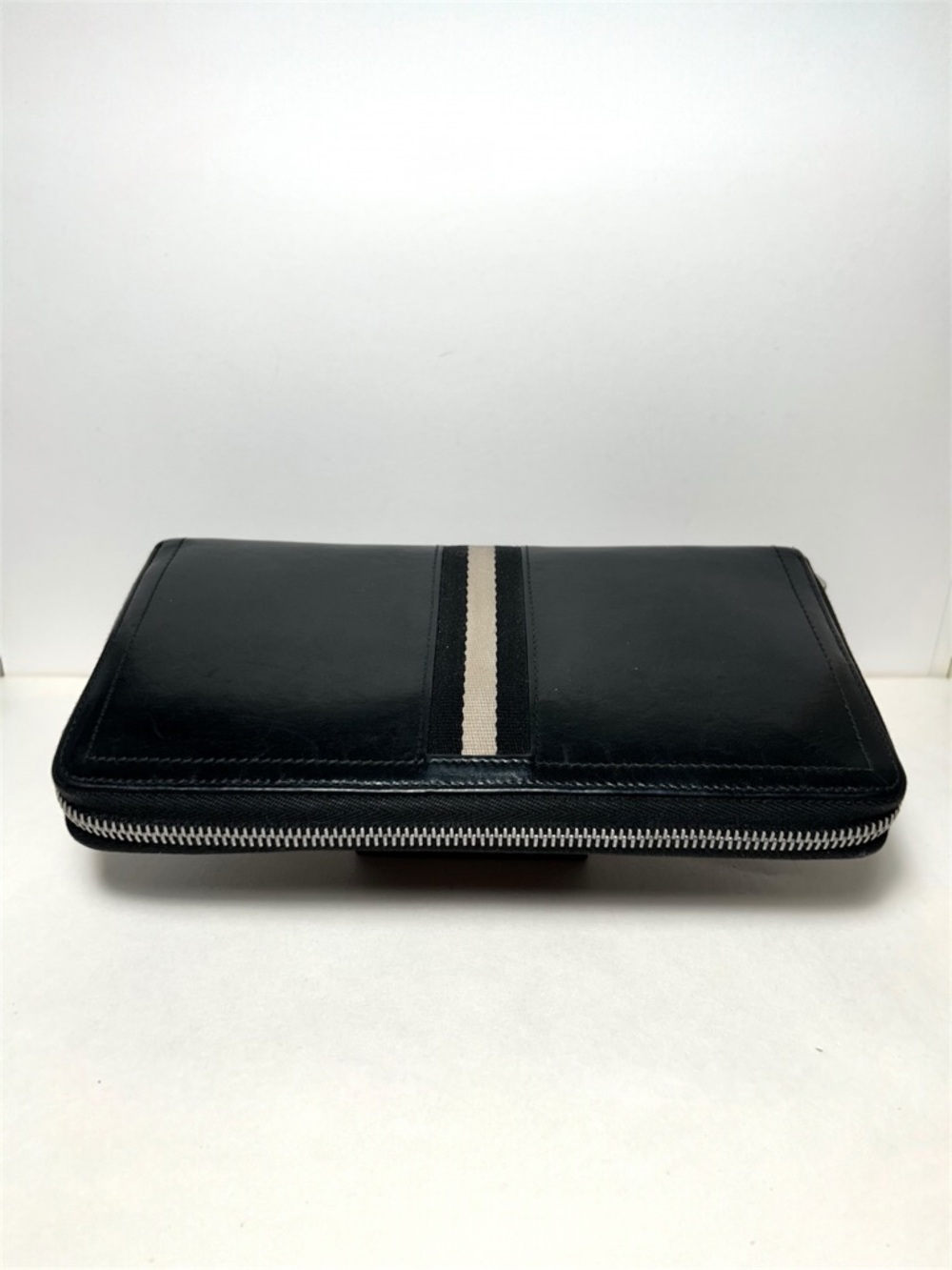 Bally Ribbon Zip-Around Long Black Leather Wallet Made in Switzerland Authentic